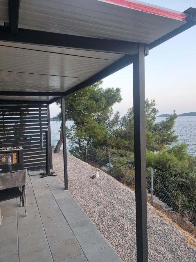 Hipo Camp Mobil Home Arta Pakostane Exterior photo