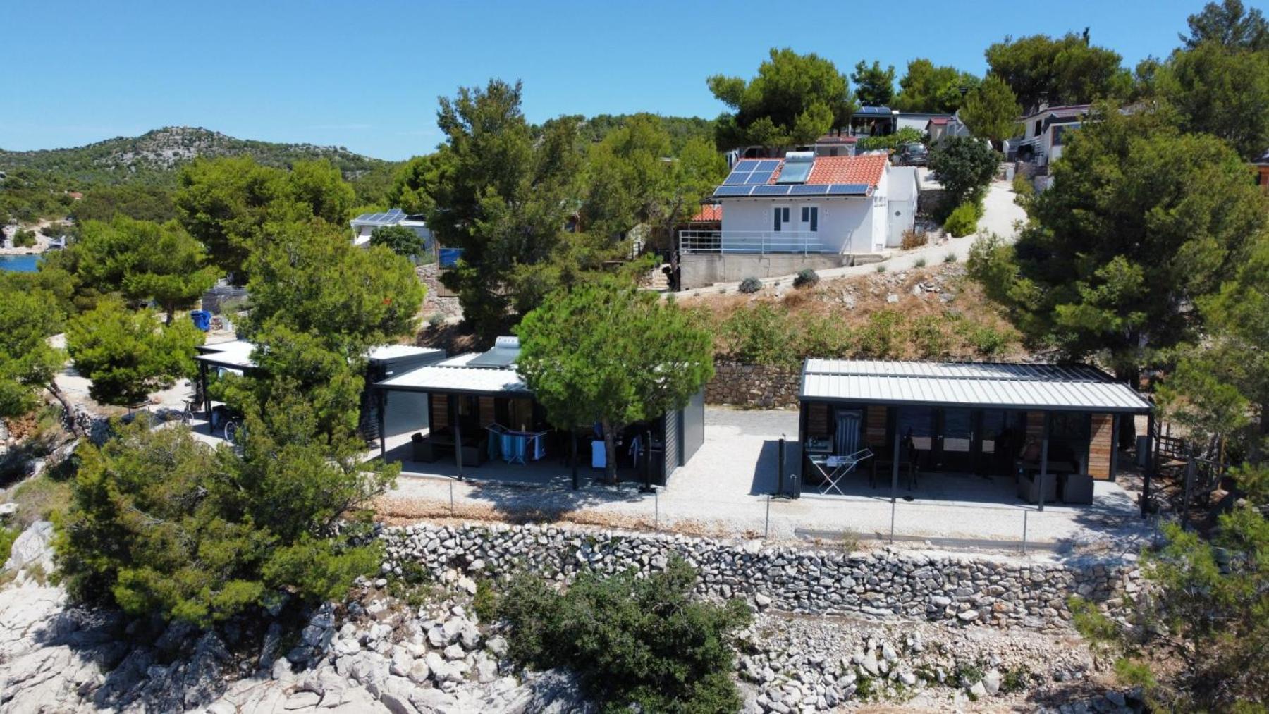 Hipo Camp Mobil Home Arta Pakostane Exterior photo